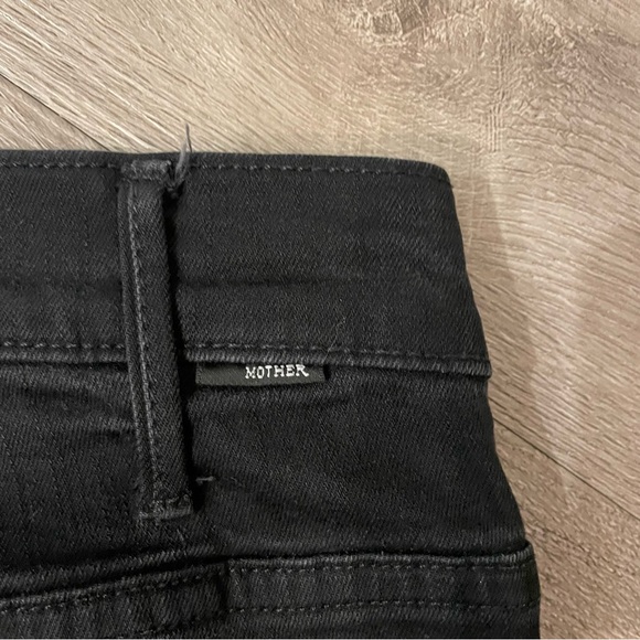 Mother Hustler Ankle Fray Flare Jeans in Not Guilt (Black) - Picture 4 of 9